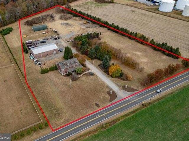 House for sale in Jobstown, New Jersey