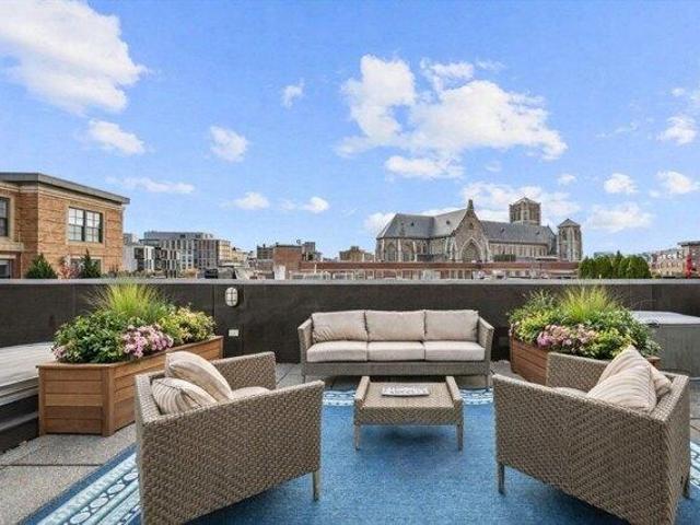 Condo for sale in Boston, Massachusetts