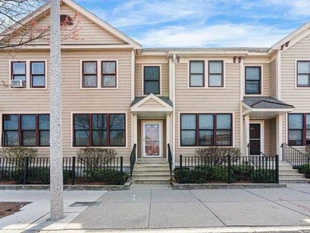 Condo for sale in Boston, Massachusetts