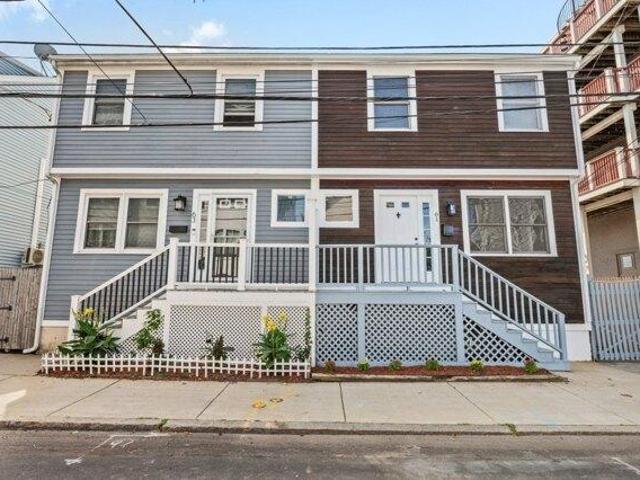 House for sale in Seaport, Boston