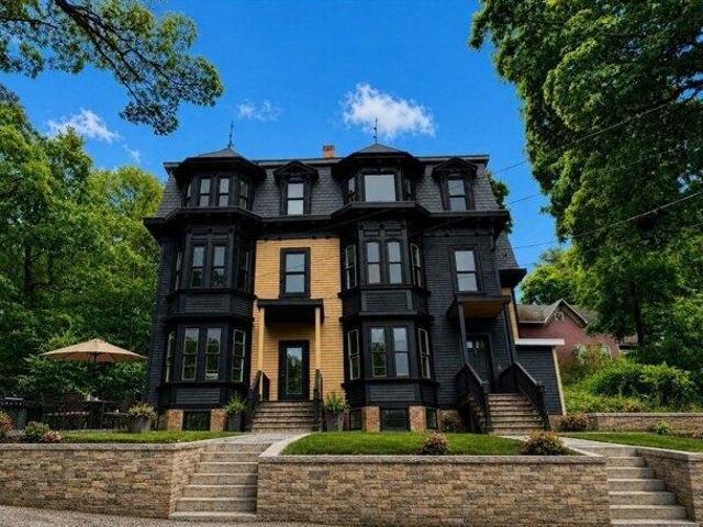 Condo for sale in Boston, Massachusetts