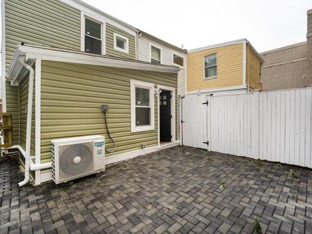 Condo for sale in Roxbury, Boston
