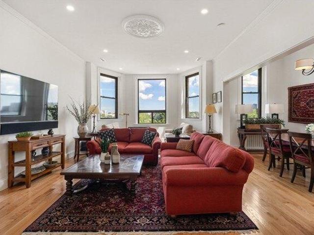 Condo for sale in Boston, Massachusetts