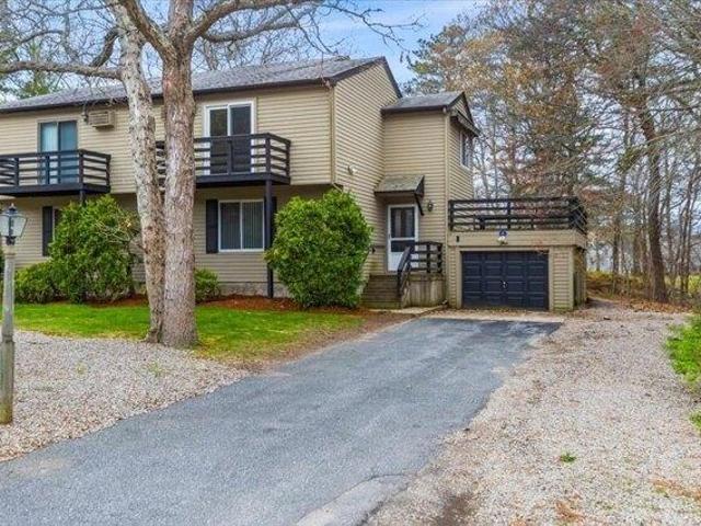 Condo for sale in Cataumet, Massachusetts