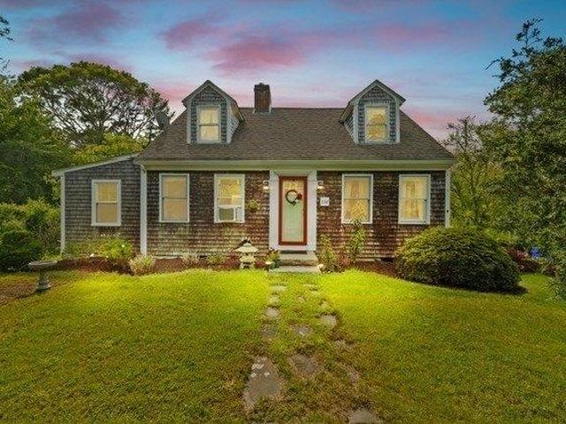 House for sale in Cataumet, Massachusetts