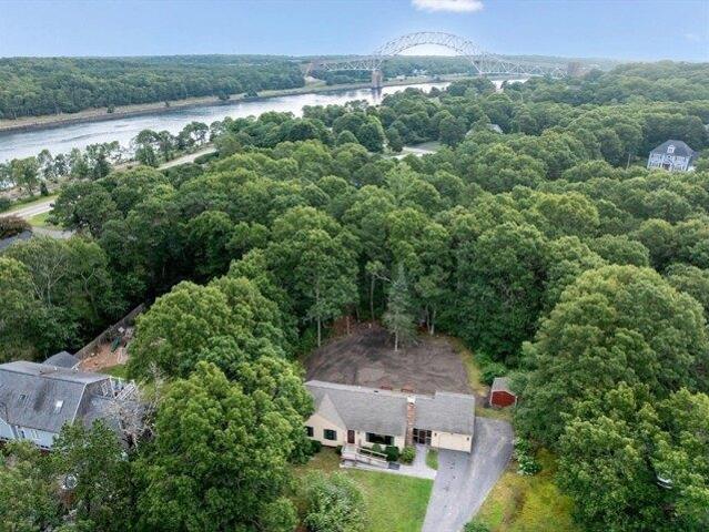 House for sale in Cataumet, Massachusetts