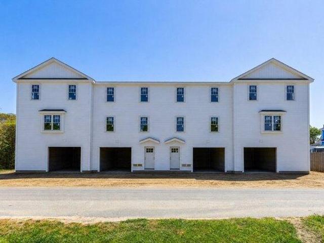 Condo for sale in Cataumet, Massachusetts