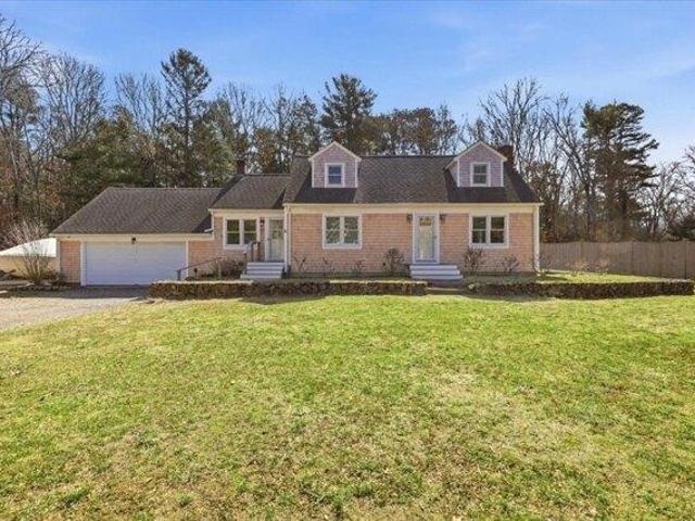 House for sale in Cataumet, Massachusetts