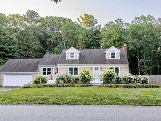 House for sale in Cataumet, Massachusetts