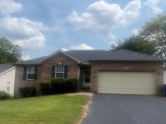 House for sale in Bowling Green, Kentucky