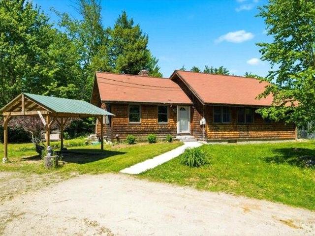 House for sale in New Hampshire