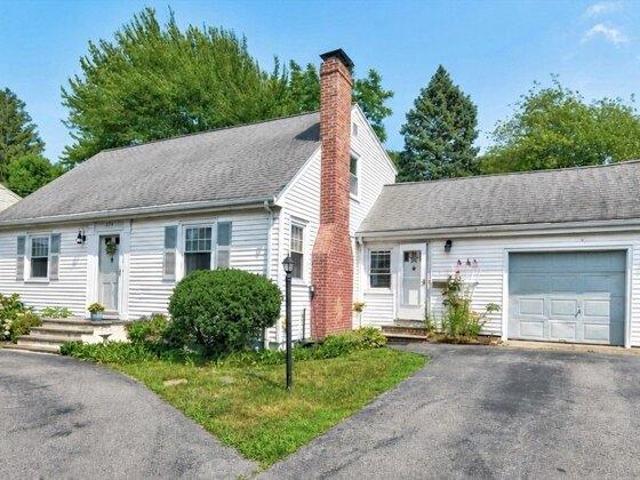 House for sale in Braintree, Massachusetts