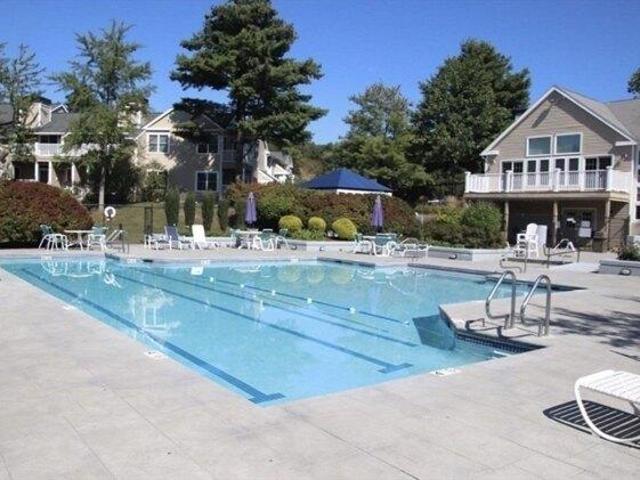 Condo for sale in Braintree, Massachusetts
