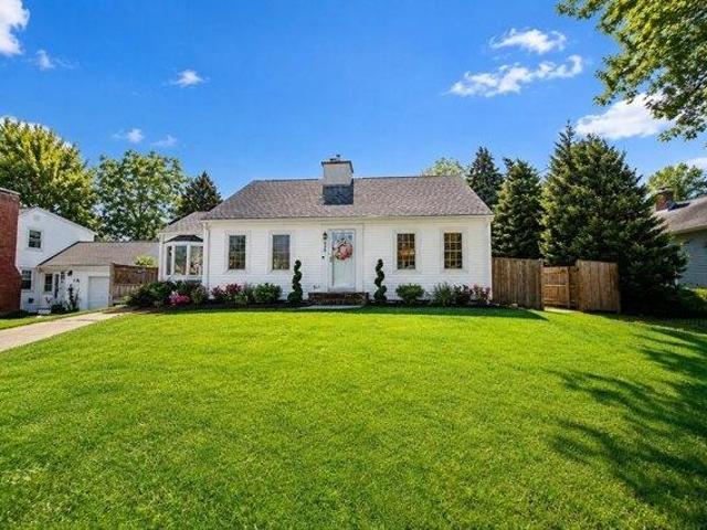 House for sale in Braintree, Massachusetts