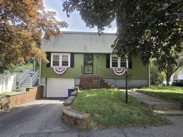 House for sale in Braintree, Massachusetts