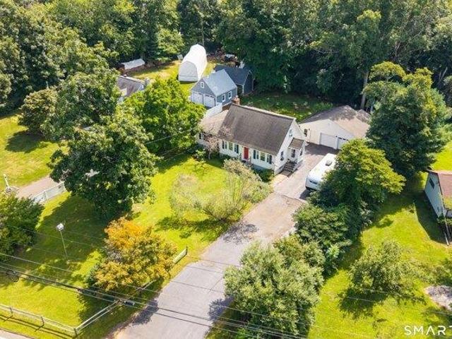 House for sale in Branford, Connecticut