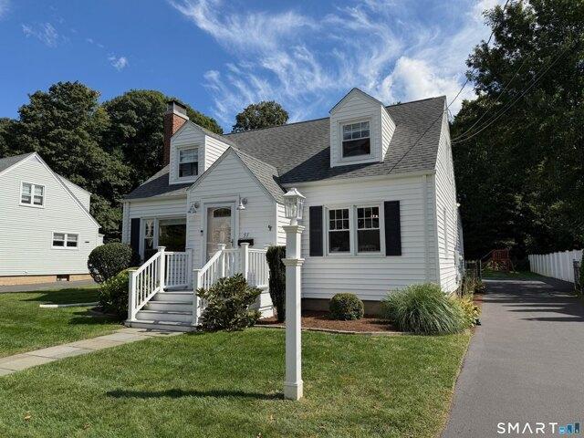 House for sale in Branford Center, Branford