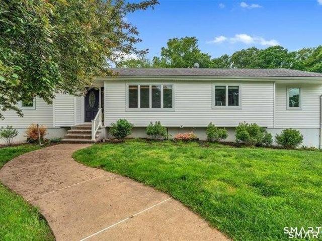 House for sale in Indian Neck, Branford