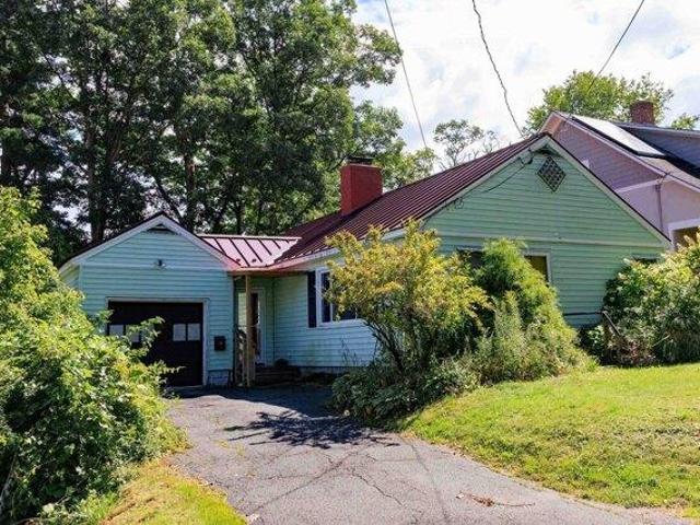 House for sale in Fairview Village, Brattleboro