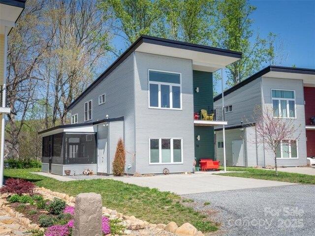 House for sale in Brevard