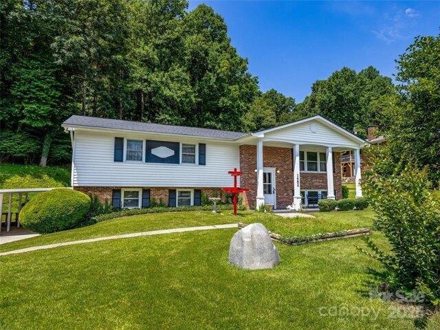 House for sale in Brevard