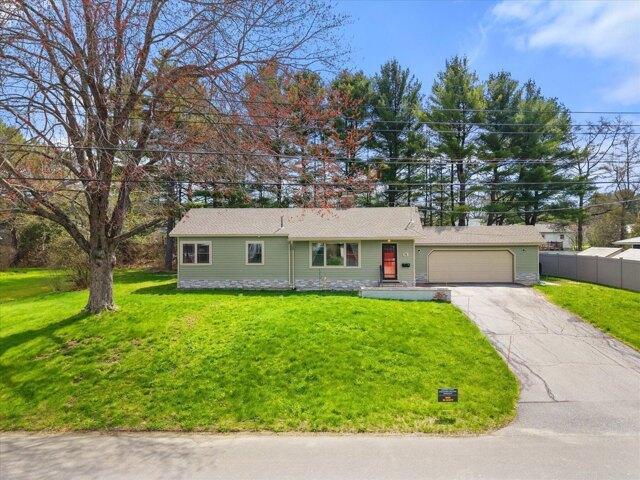 House for sale in Brewer, Maine