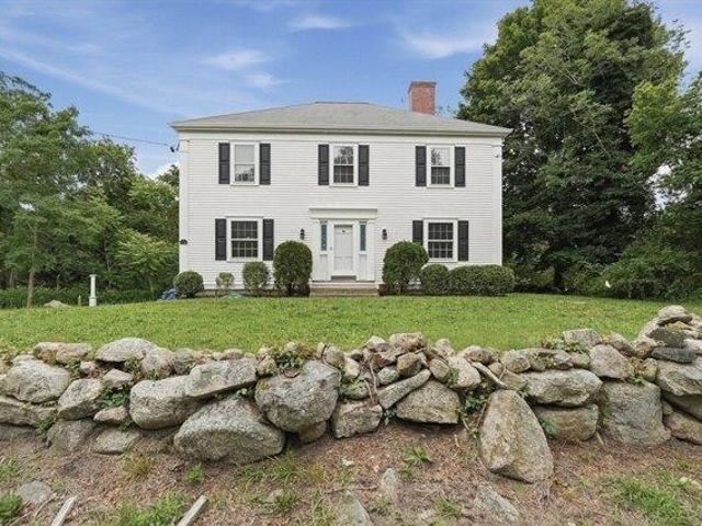 House for sale in Brewster, Massachusetts