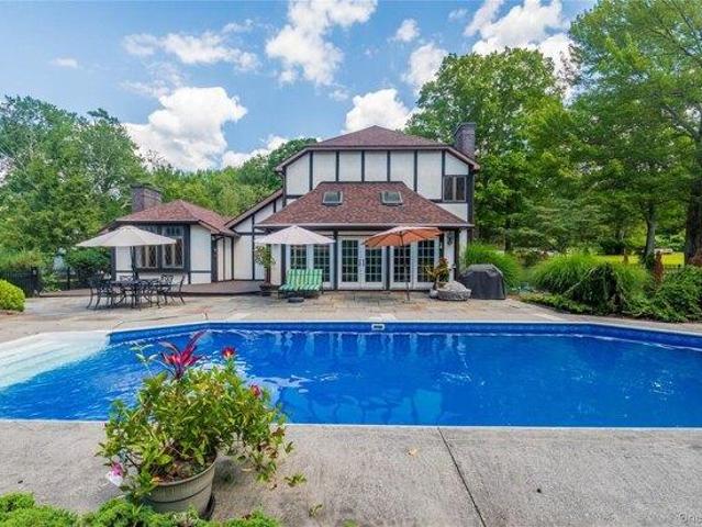 House for sale in New York