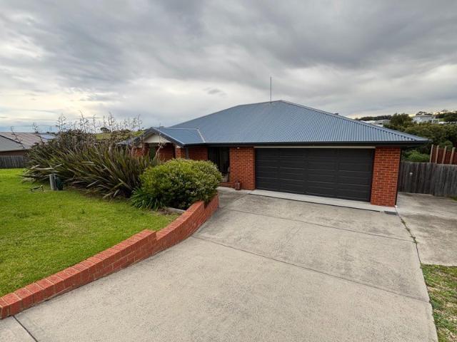 House for rent in Lakes Entrance, Victoria