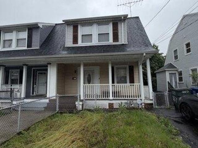 House for sale in Bridgeport, Connecticut