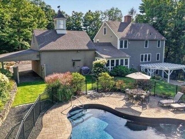 House for sale in Hampden, Massachusetts
