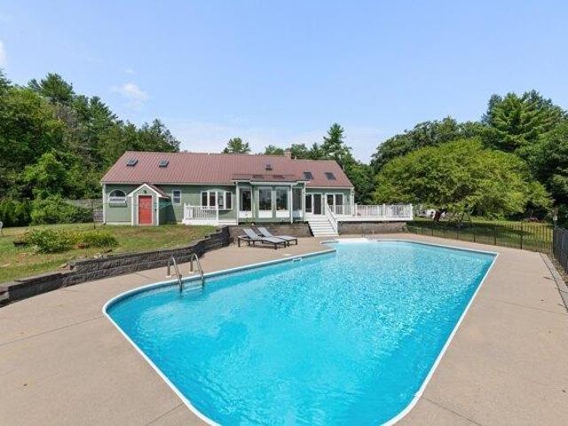 House for sale in New Hampshire