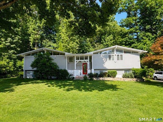 House for sale in Brookfield, Connecticut