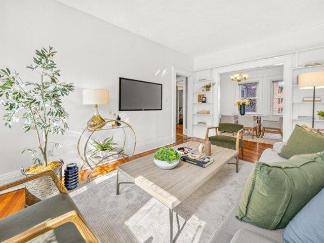 Condo for sale in North Brookline, Brookline