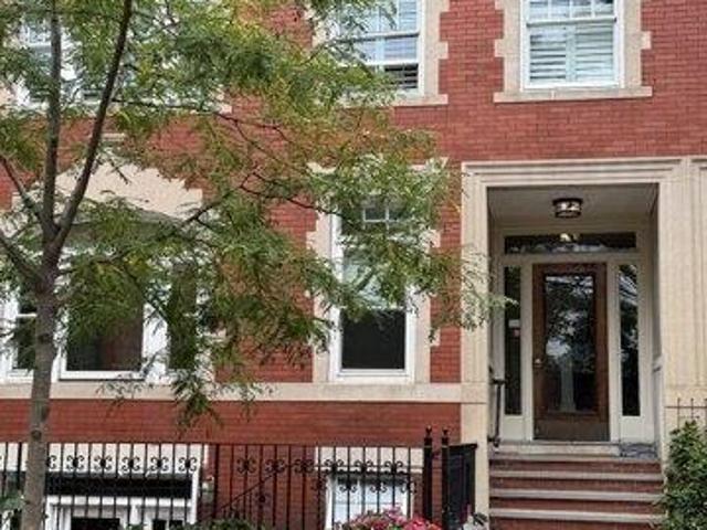 Condo for sale in Chestnut Hill, Brookline