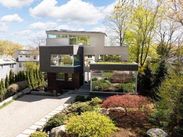 House for sale in Brookline