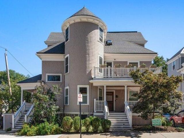 Condo for sale in Coolidge Corner, Brookline