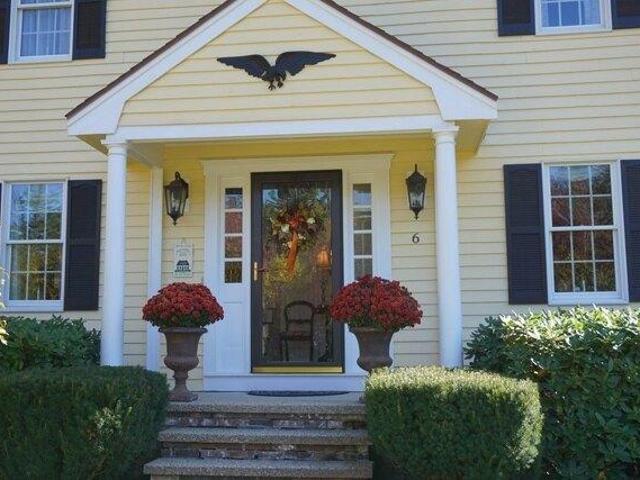 House for sale in New Hampshire