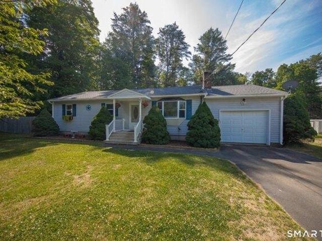 House for sale in Brooklyn, Connecticut