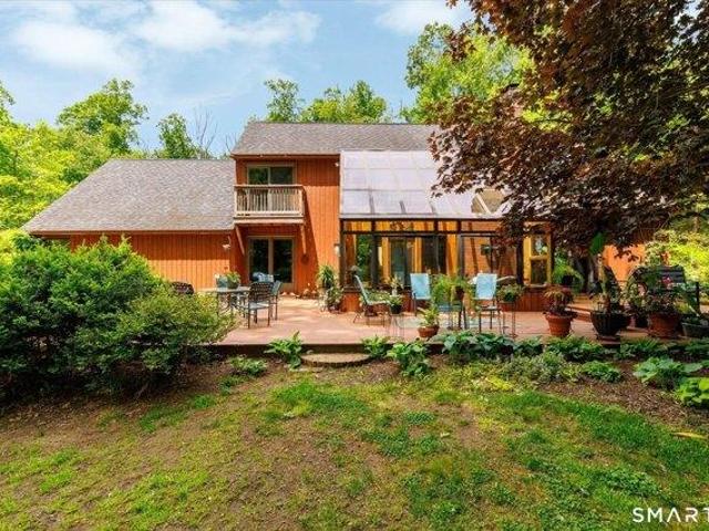House for sale in Brooklyn, Connecticut