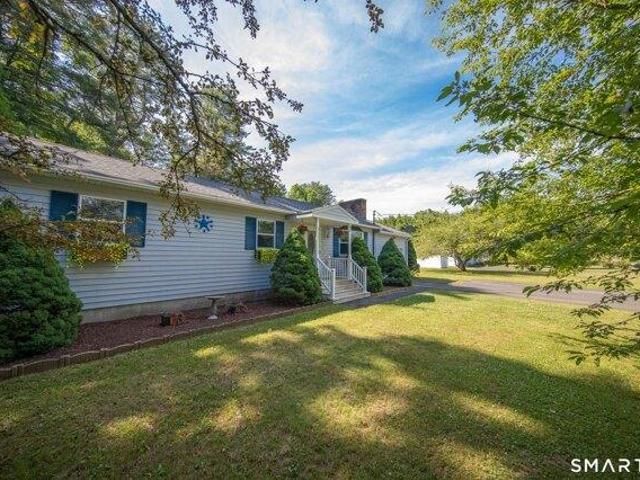 House for sale in Brooklyn, Connecticut