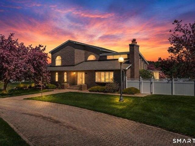 House for sale in Brooklyn, Connecticut