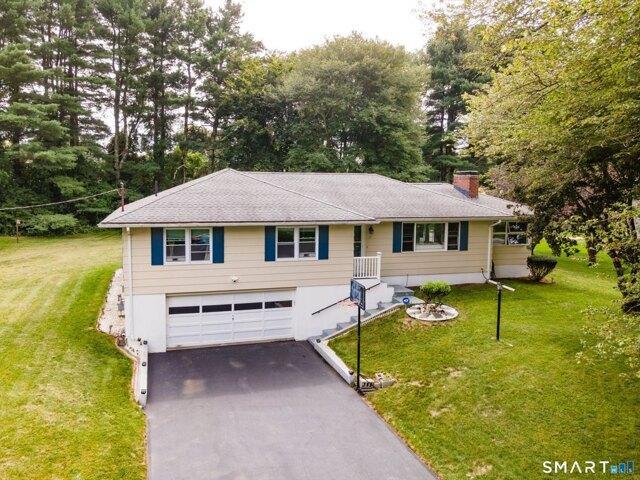 House for sale in Brooklyn, Connecticut