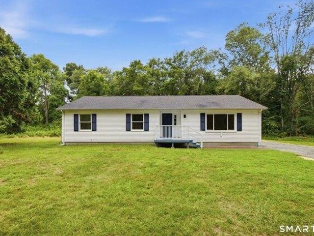 House for sale in Brooklyn, Connecticut