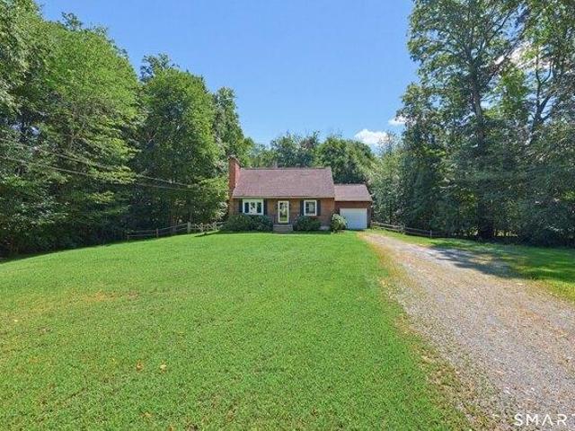 House for sale in Brooklyn, Connecticut