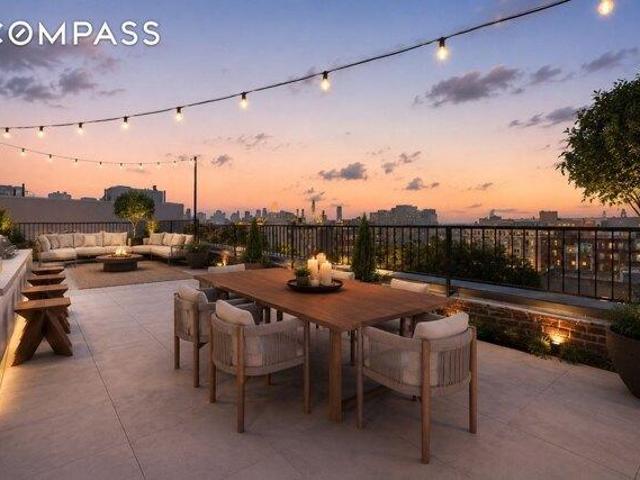 Condo for sale in Arverne, New York