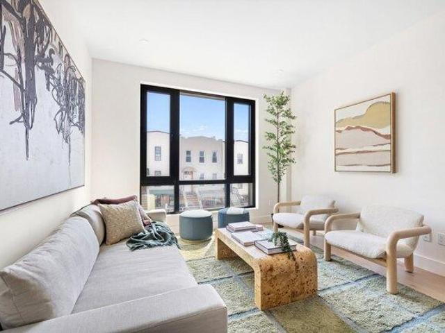 Condo for sale in Arverne, New York