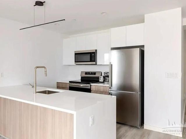 Apartment for rent in Arverne, New York