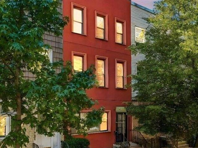 House for sale in Arverne, New York