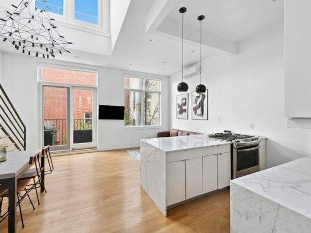 Condo for sale in Arverne, New York